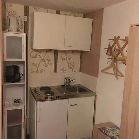 Am Skihang Altastenberg 1 Km Zum Skikarusell *